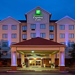 Holiday Inn Express & Suites Indianapolis - East, An Ihg Hotel